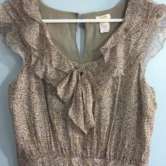 J. Crew Dresses & Skirts - J Crew Olive Green Floral Pattern Dress